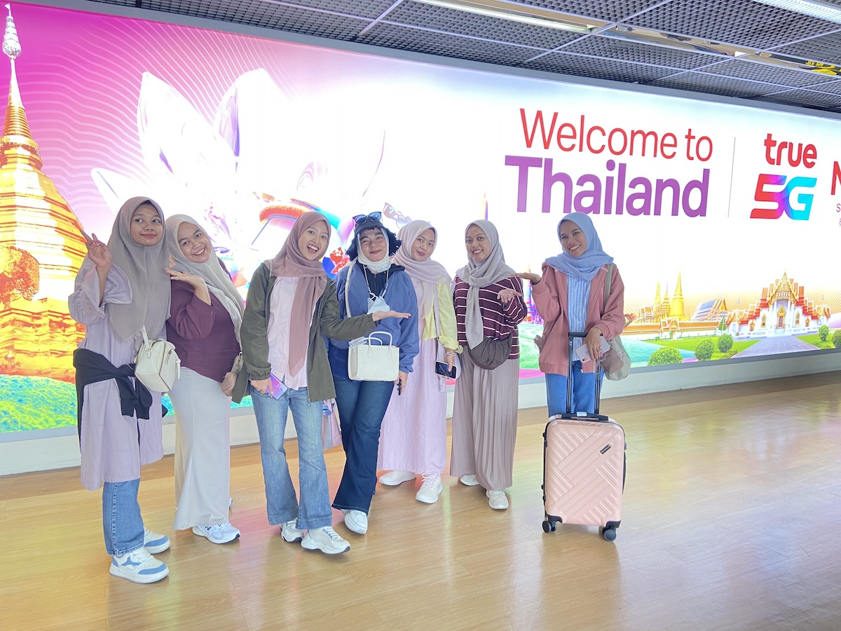 Madina Craft ke Thailand