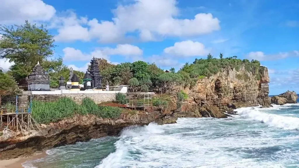 Paket Wisata Pantai Gunungkidul